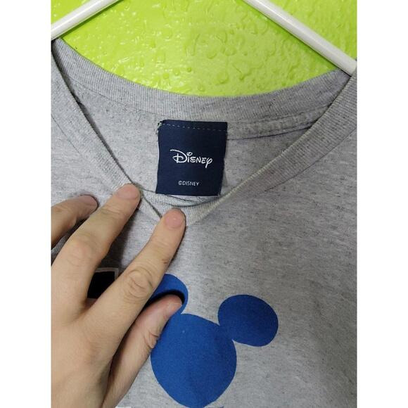 Disney I Love Etown Elizabethtown College Long Sleeve Large - Picture 3 of 6